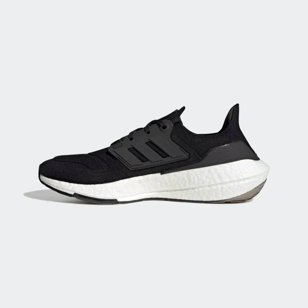 adidas Men's Ultraboost 22 Running Shoe